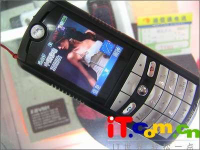 华为手机 外音有噪音
:推荐一款主打MP3手机：摩托罗拉E398 “ 音享 ”手机-第1张图片-太平洋在线下载